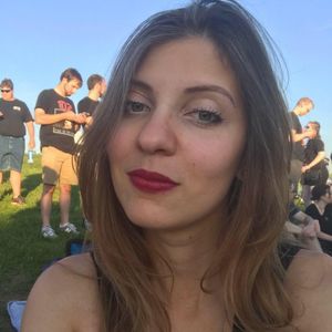 Meet your Posher, Renata